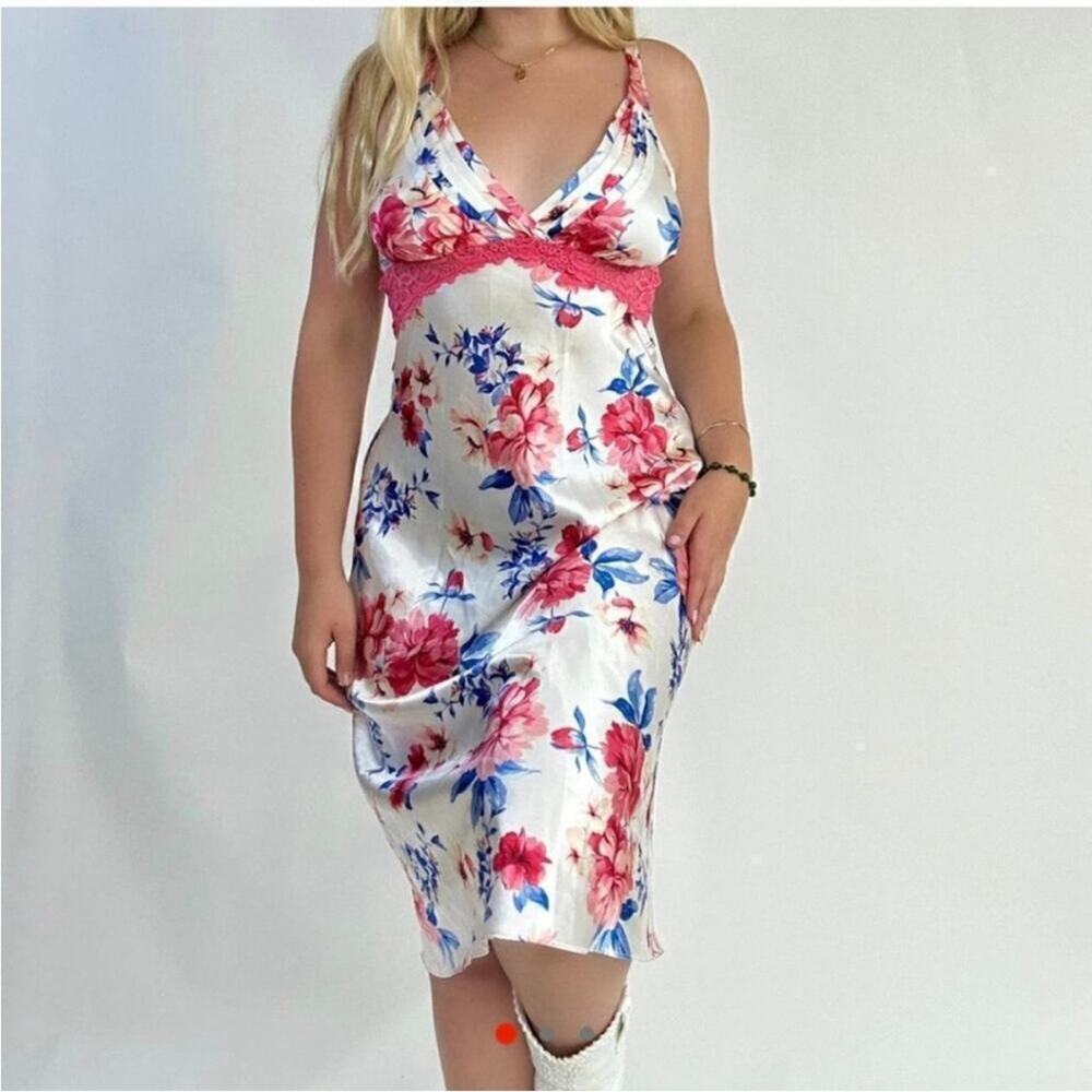 Thalia Sodi Floral Satin Midi Dress
